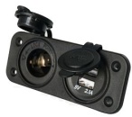 Wasserdichter DC Stecker, 1x 12V Eingang & 2x USB (Dop